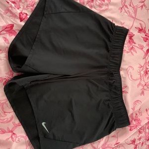 women small nike shorts